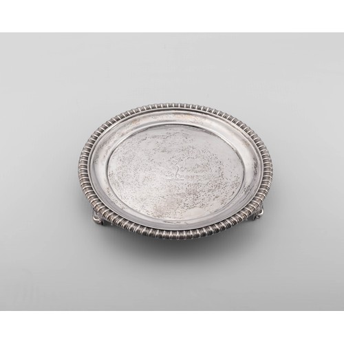 406 - A GEORGE III SILVER SALVER, WILLIAM ELLIOTT OR WILLIAM EATON, LONDON, 1814