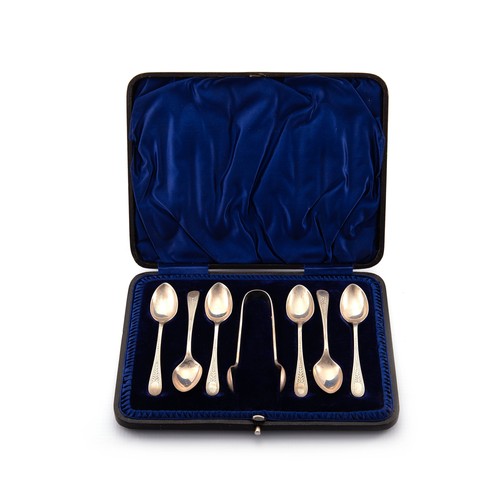 424 - A CASED SET OF SIX OLD ENGLISH PATTERN SILVER TEASPOONS AND A PAIR OF SUGAR NIPS, JAMES LEWIS AND SO... 