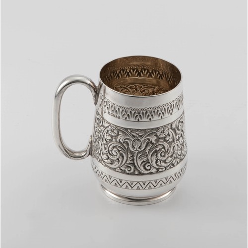 418 - A VICTORIAN SILVER MUG, MARTIN, HALL AND CO, SHEFFIELD, 1886