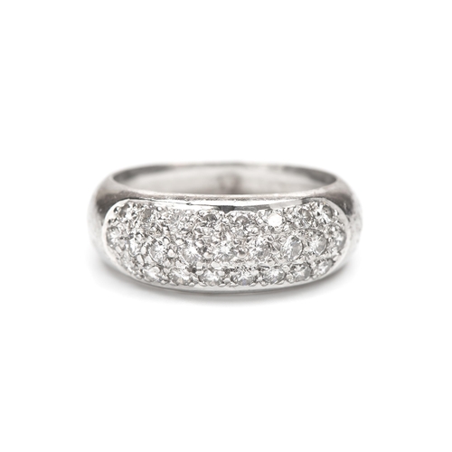 985 - A NATURAL DIAMOND DRESS RING, 0.75 CARATS