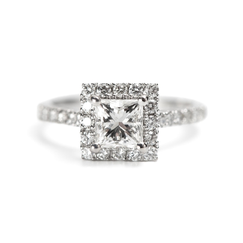 987 - A NATURAL CERTIFIED DIAMOND DRESS RING, 1.50 CARATS