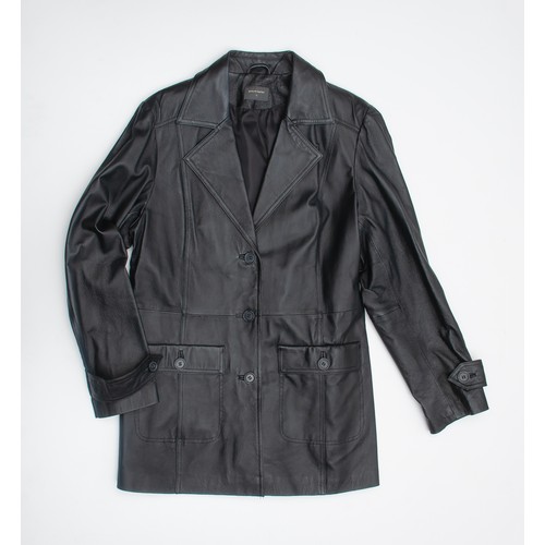 875 - A MENS BLACK LEATHER JACKET