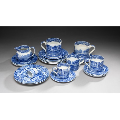 271 - AN ASSEMBLED LOT OF BLUE AND WHITE SPODE