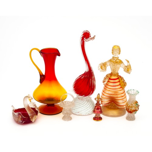 363 - A COLLECTION OF RED AND GOLD GLASS PIECES