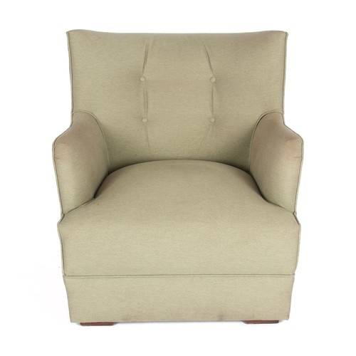 505 - AN UPHOLSTERED GENTLEMAN'S ARMCHAIR