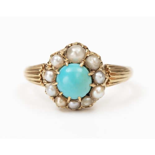 976 - A TURQUOISE AND PEARL RING