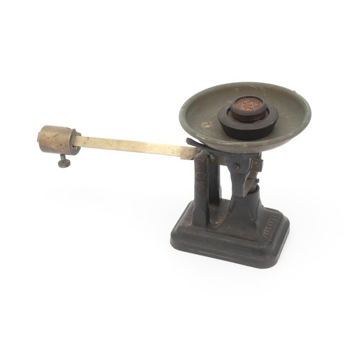 146 - A BLACK CAST-IRON LIBRA SCALE CO.