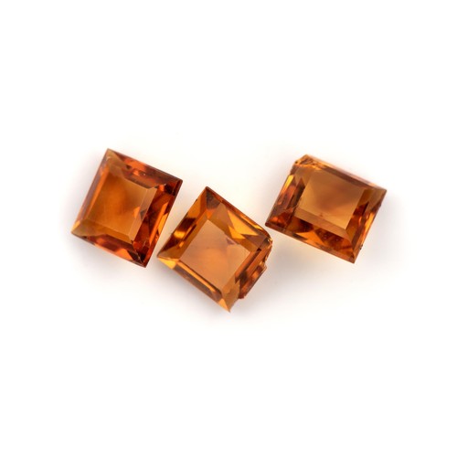 252 - THREE CITRINES, 2.83 CARATS