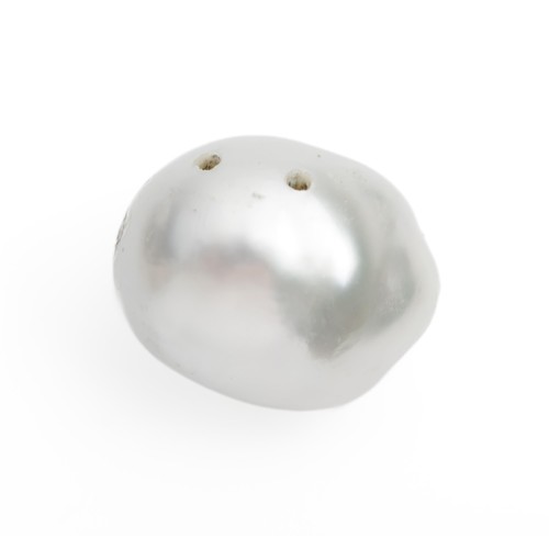 272 - A LARGE BAROQUE PEARL