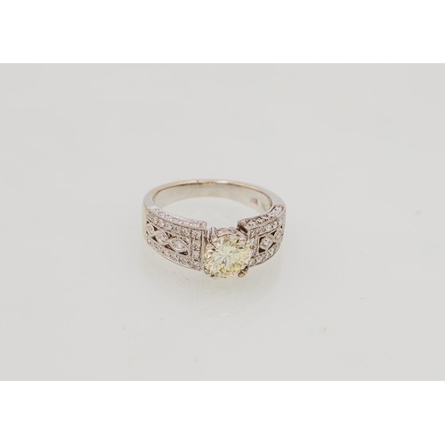 11014 - A NATURAL DIAMOND DRESS RING