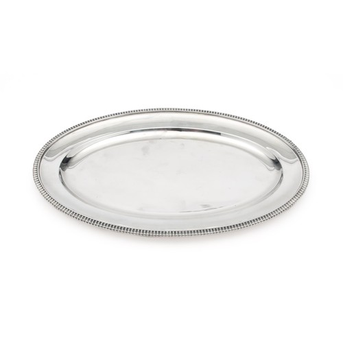 825 - A SILVER TRAY, LONDON