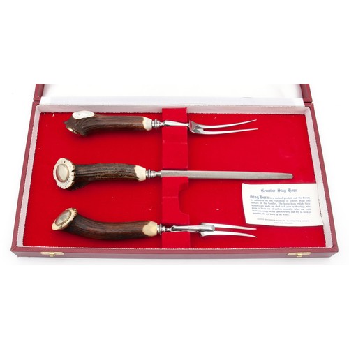 841 - A CASED SET OF STAG HORN HANDLED CUTLERY, COOPER BROTHERS, LONDON, SHEFFIELD, 20TH CENTURY