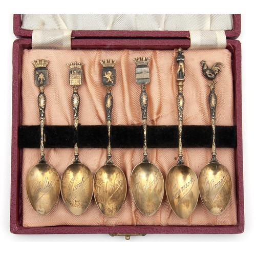 828 - A CASED SET OF SILVER GOLD-PLATED TEASPOONS, FRANCE, EACH REPRESENTING A  BATTLE