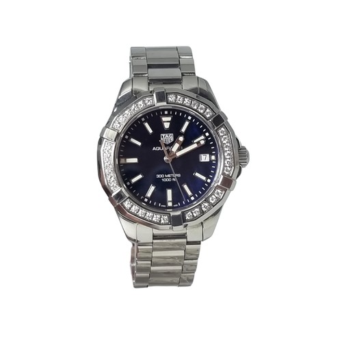 981 - A LADIES TAG HEUER AQUARACER WRISTWATCH