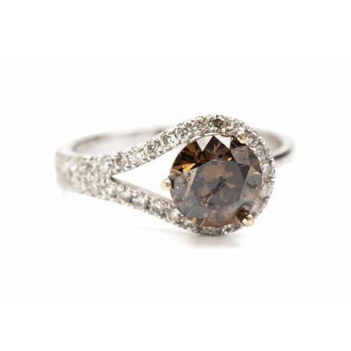 917 - A NATURAL COGNAC DIAMOND DRESS RING, 1.74 CARATS