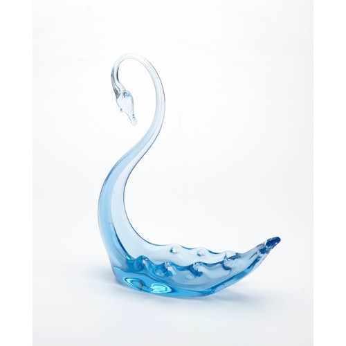 520 - A GLASS SWAN SCULPTURE, POWELL AND SONS (WHITEFRIARS) LTD, 1938-1980