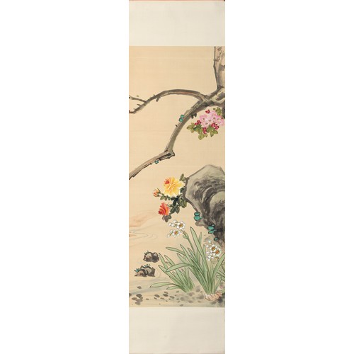 56 - FOUR CHINESE PAINTINGS ON SILK