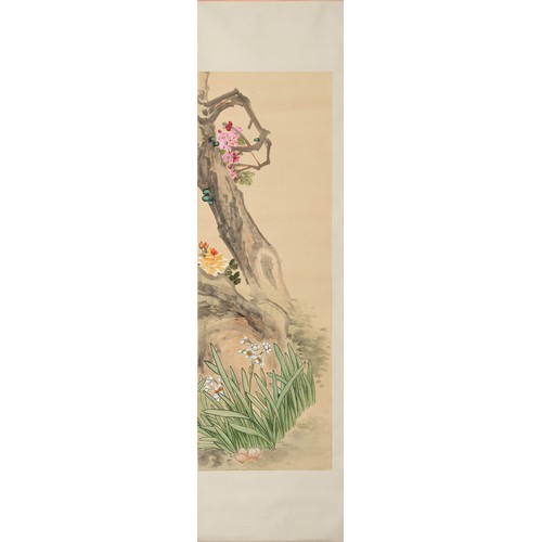 56 - FOUR CHINESE PAINTINGS ON SILK