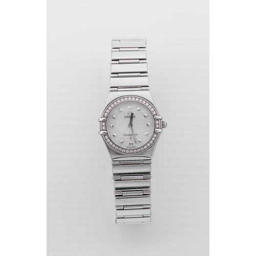 982 - A LADIES OMEGA CONSTELLATION WRISTWATCH