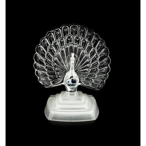 455 - A CRYSTAL D' ARQUES GLASS FIGURINE