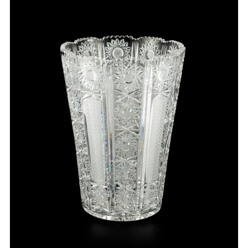 477 - A CRYSTAL BOHEMIAN 'QUEENS LACE' PATTERN CUT GLASS VASE