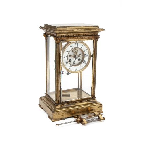 53 - A FRENCH GILT MANTEL CLOCK, MEDALIE D'OR, SECOND HALF 19TH CENTURY