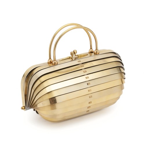 102 - A NOVELTY HANDBAG, GOLD