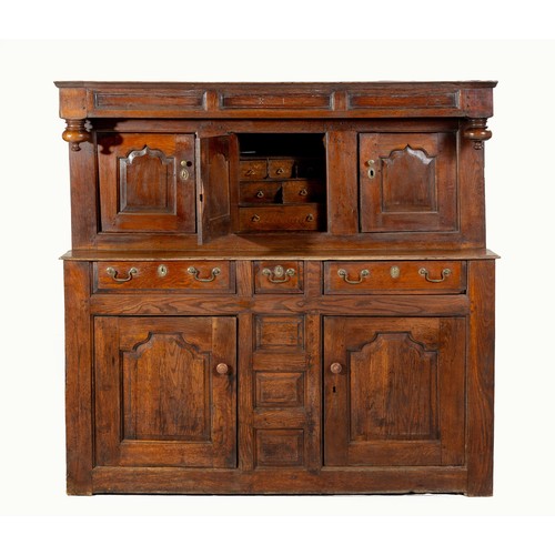 816 - A NORTH OF ENGLAND OAK PRESS CUPBOARD, CIRCA 1680