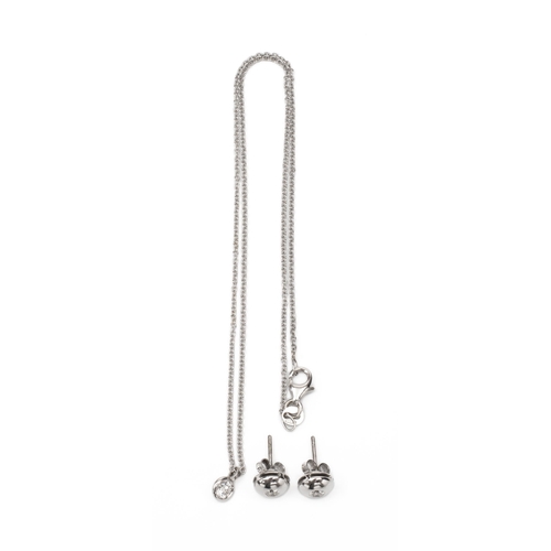 921 - A PAIR OF NATURAL DIAMOND EARRINGS AND MATCHING PENDANT, 0.55 CARATS