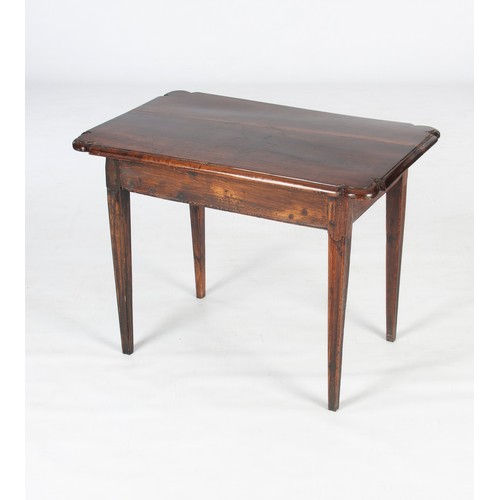 417 - AN IMBUIA OCCASIONAL TABLE