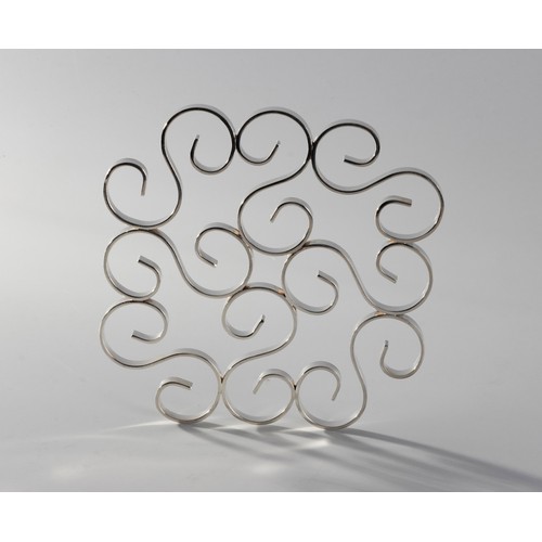 1093 - A SILVER PLATE 'GALLIA COLLECTION' ARABESQUE TRIVET, CHRISTOFLE