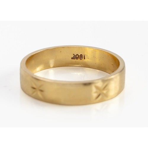 794 - A GOLD WEDDING BAND