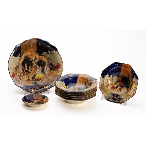 A SET OF ROYAL DOULTON 'GNOMES AND MUNCHKINS' BOWLS