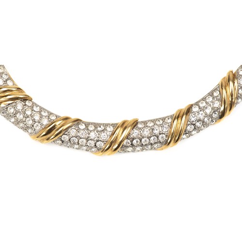 40 - A ROLLED GOLD SWAROVSKI STYLE CHOKER NECKLACE