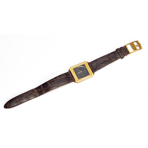 692 - A GENTLEMAN'S CONCORD ULTRA SLIM WRISTWATCH, SWITZERLAND, 1989