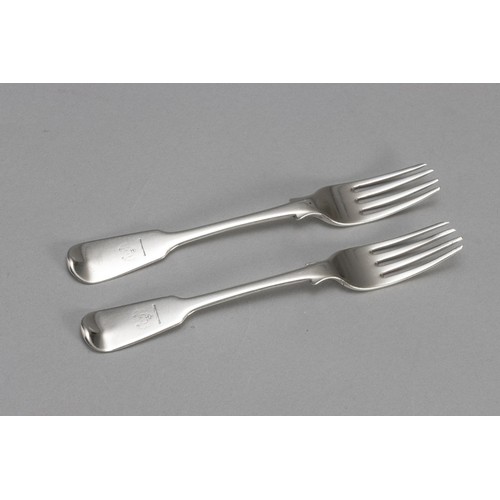 TWO CAPE SILVER FIDDLE PATTERN FORKS, LAWRENCE HOLME TWENTYMAN