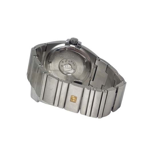 15 - A GENTLEMAN'S OMEGA CONSTELLATION PERPETUAL CALENDAR WRISTWATCH