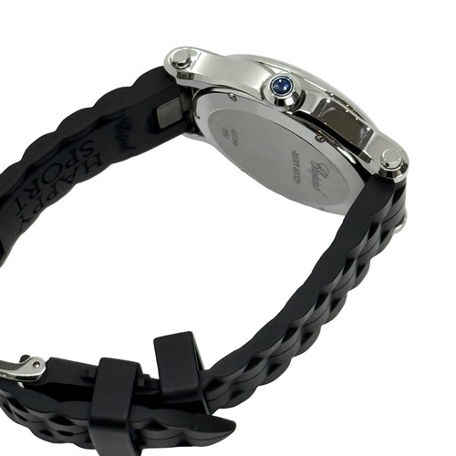 36 - A LADY'S CHOPARD HAPPY SPORT DIAMANTEN  WRISTWATCH