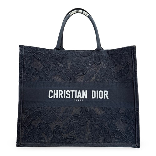 291 - A CHRISTIAN DIOR EMBROIDERED BOOK TOTE BAG