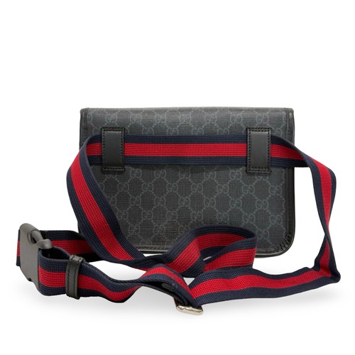 284 - A GUCCI GG BELT BAG