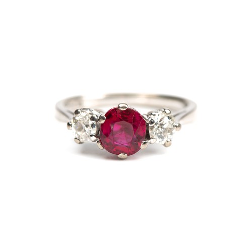 728 - A RUBY AND NATURAL DIAMOND TRILOGY RING