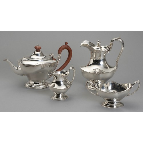 AN EDWARD VII SILVER THREE-PIECE COFFEE SERVICE, GEORGE EDWARD AND SONS, GLASGOW, 1904