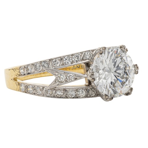 742 - A CERTIFIED INVESTMENT GRADE NATURAL DIAMOND DRESS RING, 3.158 CARATS
