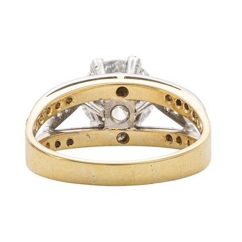 742 - A CERTIFIED INVESTMENT GRADE NATURAL DIAMOND DRESS RING, 3.158 CARATS