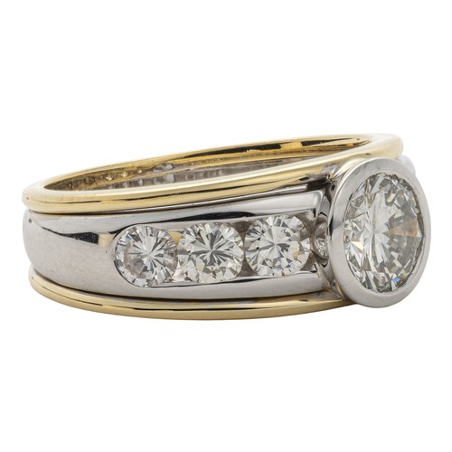 740 - A CERTIFIED NATURAL DIAMOND DRESS RING 2.65 CARATS