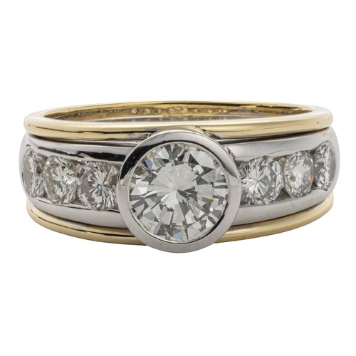 740 - A CERTIFIED NATURAL DIAMOND DRESS RING 2.65 CARATS