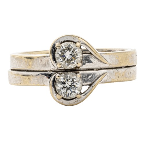 735 - A NATURAL DIAMOND DRESS RING, 0.38 CARATS