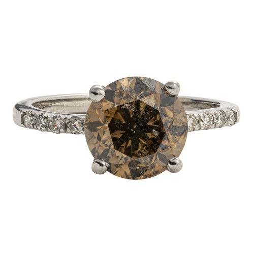 747 - A 4.25 CARAT CERTIFIED NATURAL DIAMOND DESIGNER DRESS RING