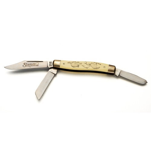 126 - A SCHRADE SCRIMSHAW POCKET KNIFE