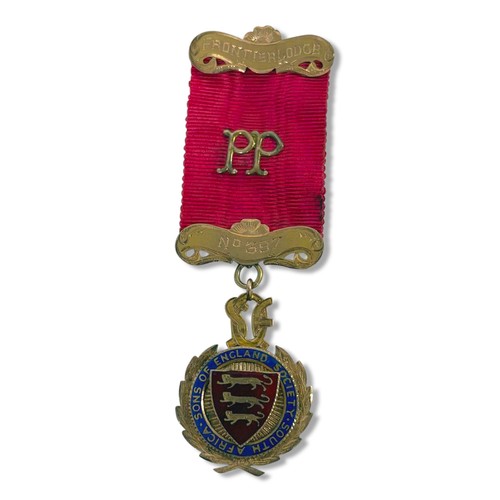 166 - A SOUTH AFRICAN SONS OF ENGLAND SOCIETY MEDAL
